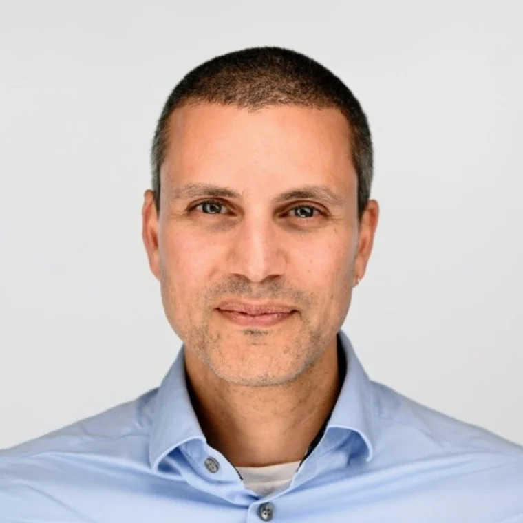 Headshot of Hagay Lupesko