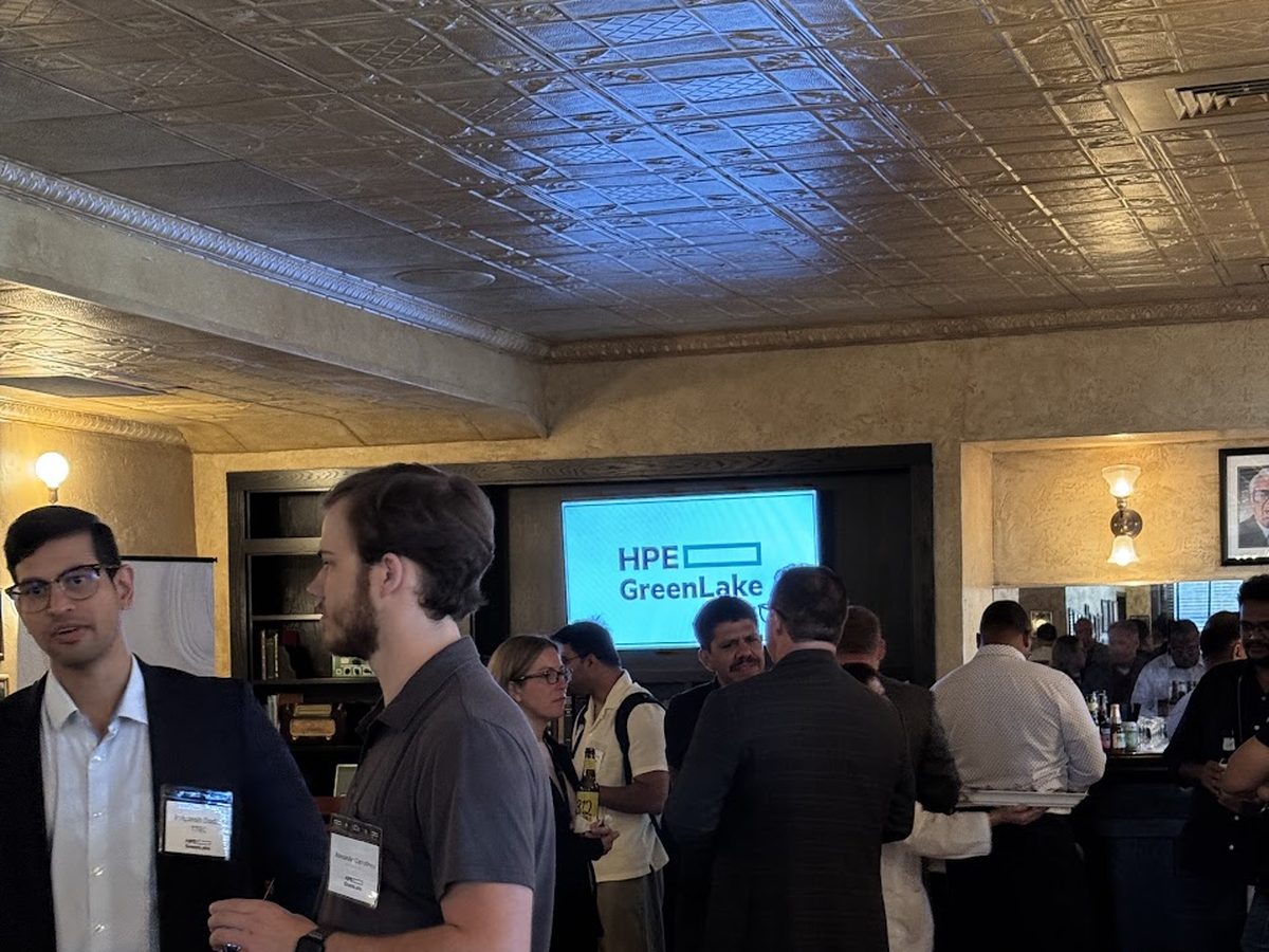 Guests arriving at an HPE GreenLake program